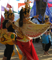 Thai dancing